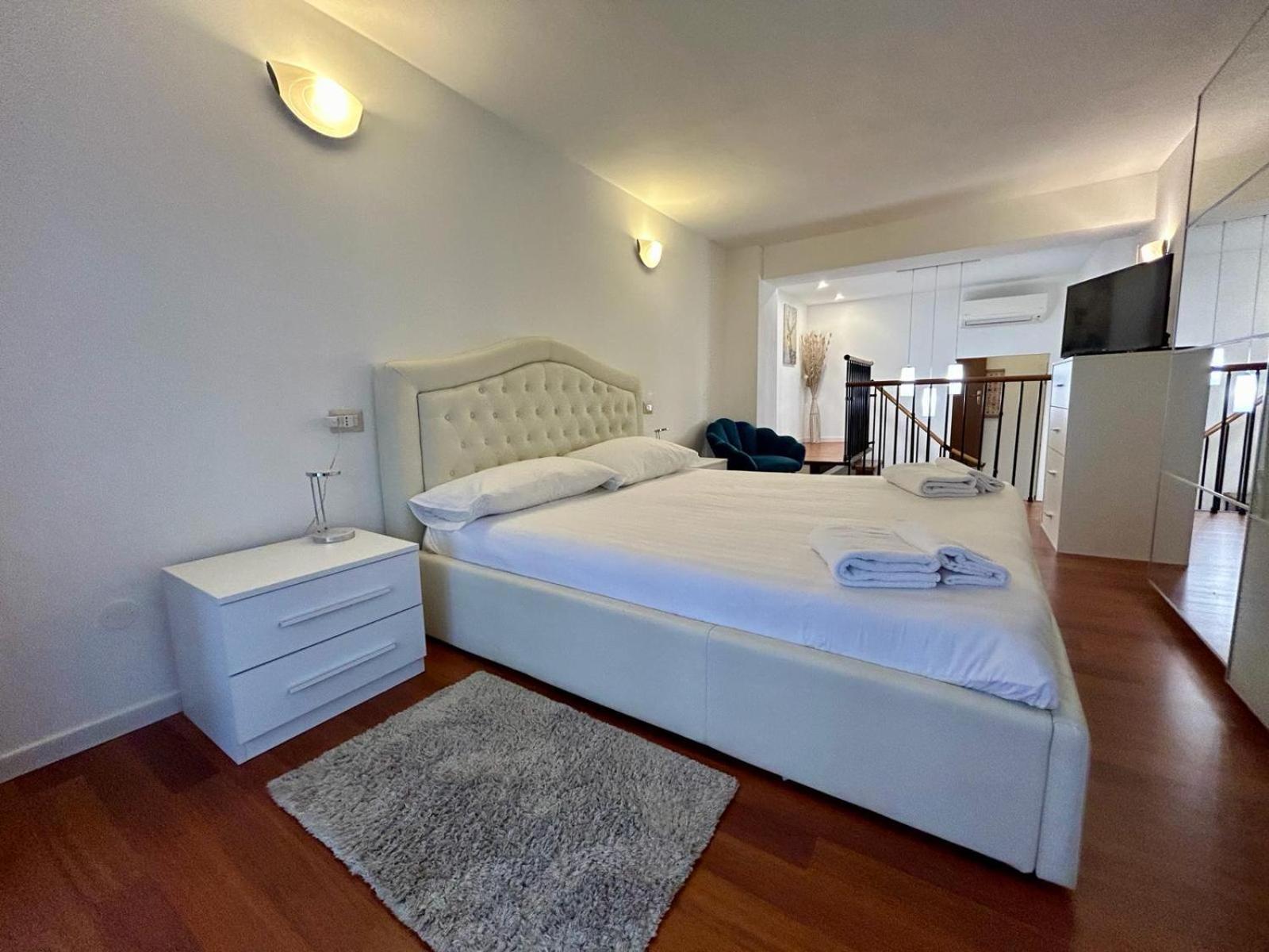 Kibilu - Via Tolmezzo - Ospedale San Raffaele - Stazione Di Lambrate Leilighet Milano Eksteriør bilde